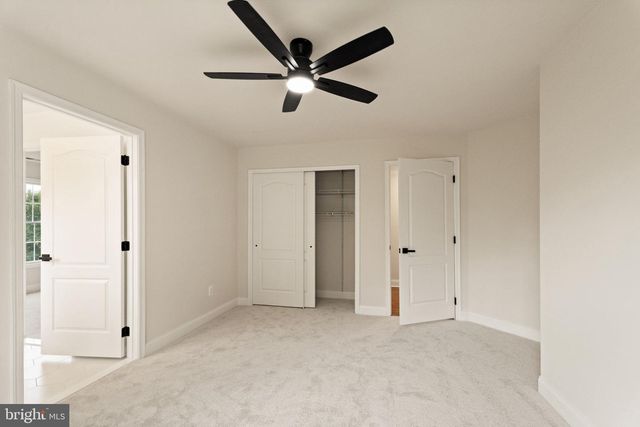 43864 ASHLAWN CT, Ashburn, VA 20147