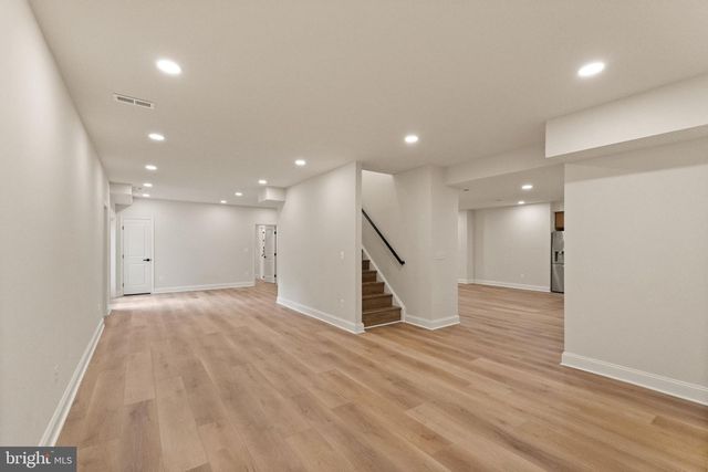 43864 ASHLAWN CT, Ashburn, VA 20147
