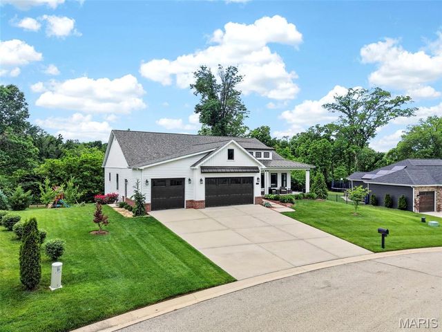 1114 Elbow Hill Court, Caseyville, IL 62232