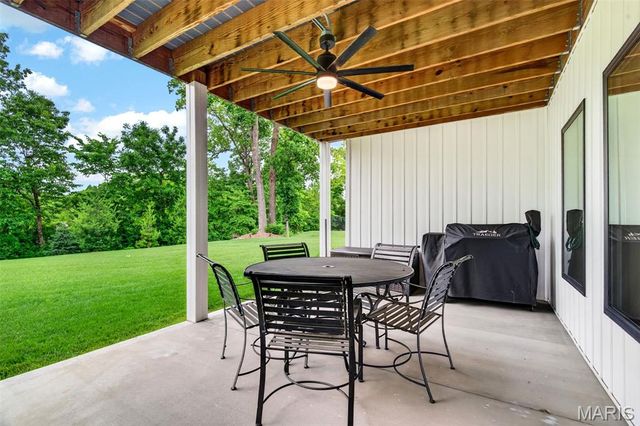 1114 Elbow Hill Court, Caseyville, IL 62232