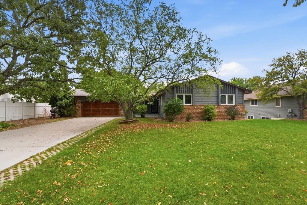 112 108th Avenue NW, Coon Rapids, MN 55448 — exterior