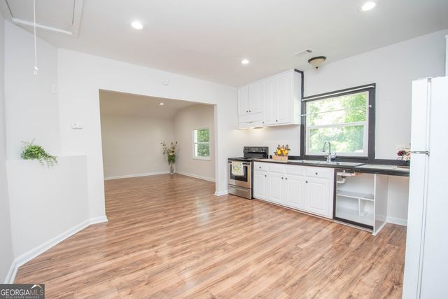 105 Poplar Street, Hogansville, GA 30230