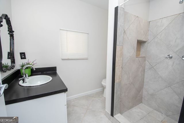 105 Poplar Street, Hogansville, GA 30230