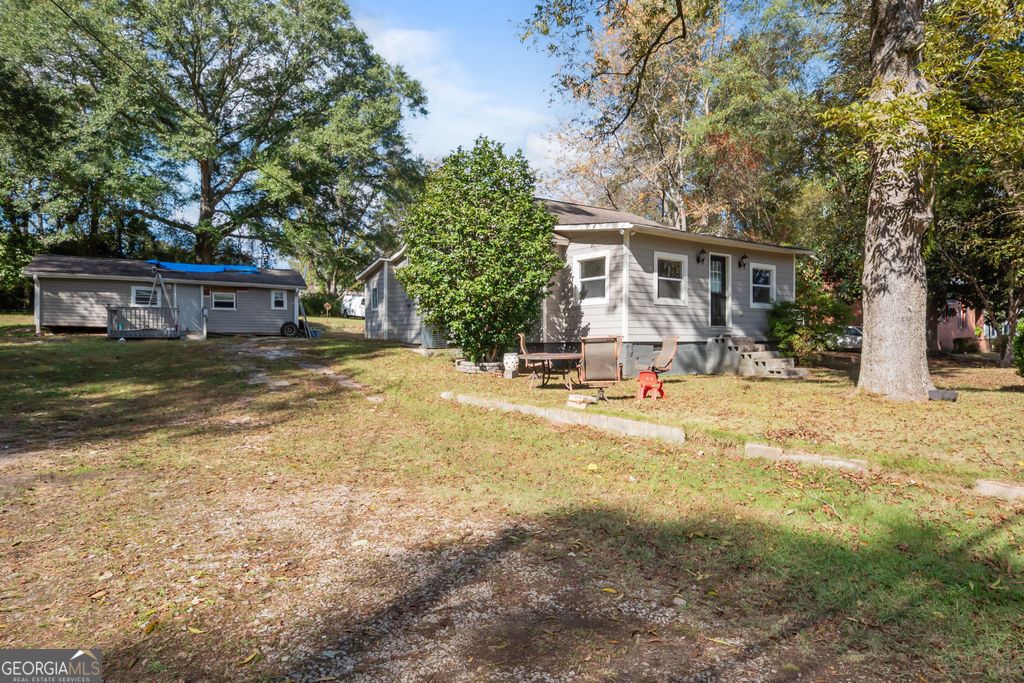 105 Poplar Street, Hogansville, GA 30230