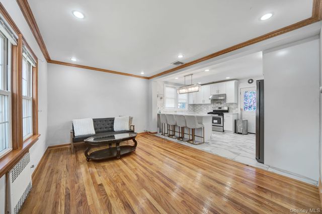 64 Dewitt Street, Valley Stream, NY 11580