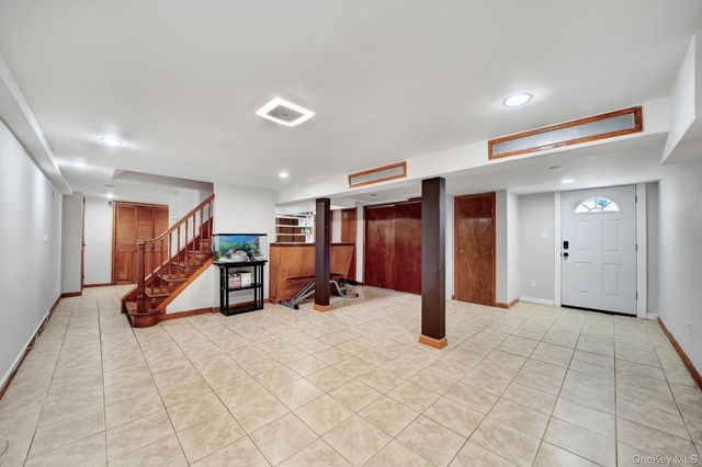 64 Dewitt Street, Valley Stream, NY 11580