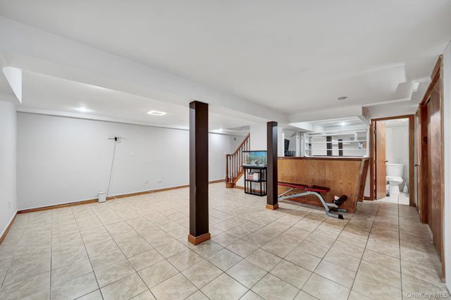 64 Dewitt Street, Valley Stream, NY 11580