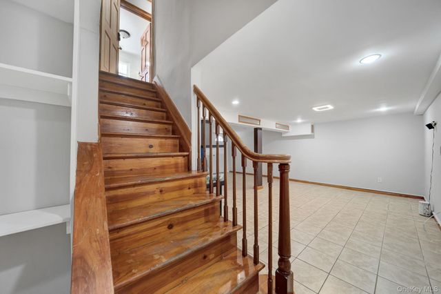 64 Dewitt Street, Valley Stream, NY 11580