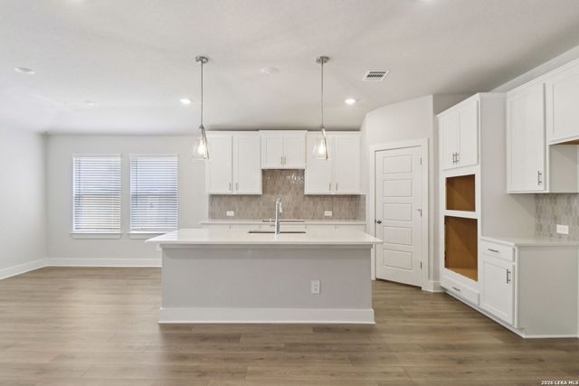 11475 Feather Vale, San Antonio, TX 78254
