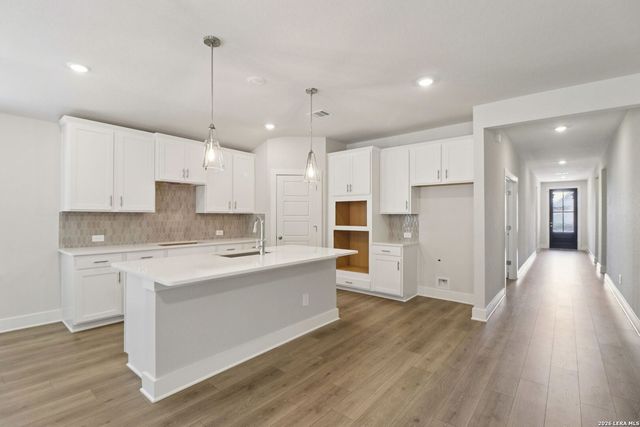 11475 Feather Vale, San Antonio, TX 78254