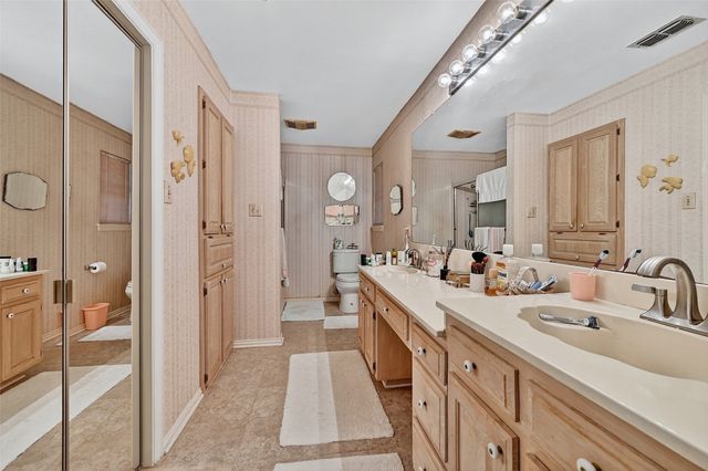 616 Spring Hill Road, Aubrey, TX 76227