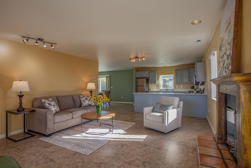 1336 Luxton Street, Seaside, CA 93955