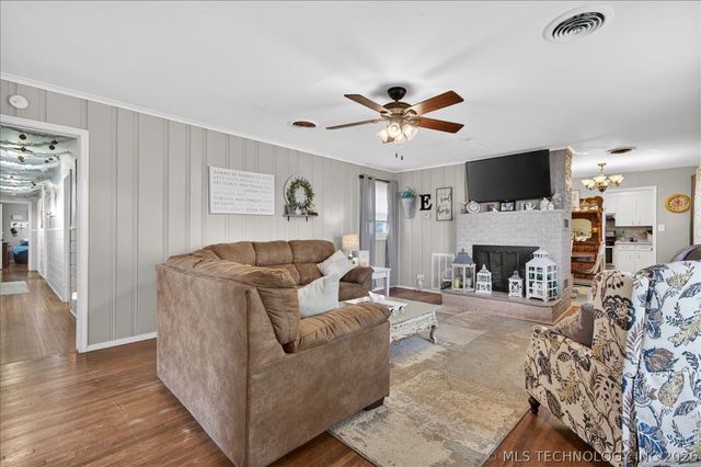 107 E Brahma Avenue, Dewey, OK 74029