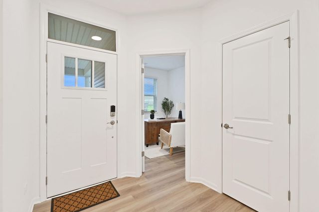 451 E 127th Place, Crown Point, IN 46307
