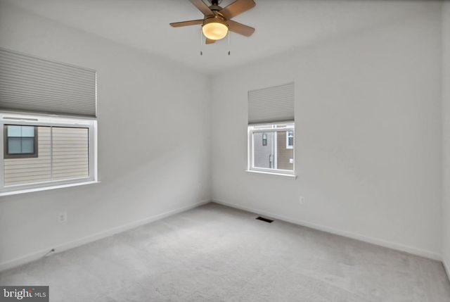 3061 ALAN SHEPARD ST, Herndon, VA 20171