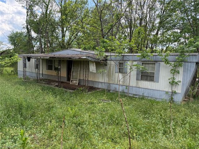 235 McGlamery Road, Wilkesboro, NC 28697