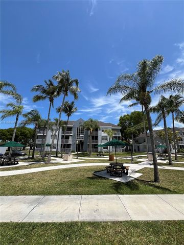 8640 SW 212th St 303, Cutler Bay, FL 33189