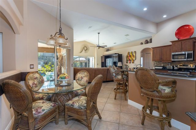 22 SEATHORN PATH, Palm Coast, FL 32164