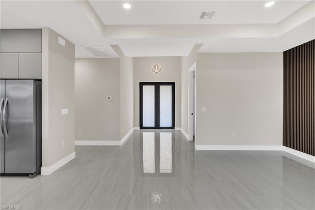 507 Trinity ST E, Lehigh Acres, FL 33974