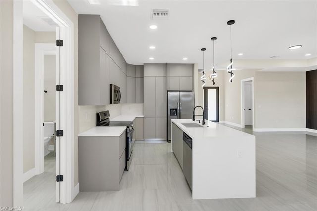 507 Trinity ST E, Lehigh Acres, FL 33974