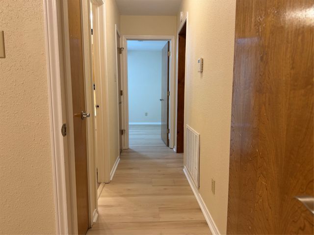 1058 E Jefferson Street, Van Alstyne, TX 75495