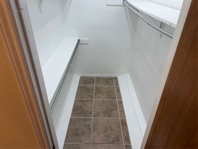 1058 E Jefferson Street, Van Alstyne, TX 75495