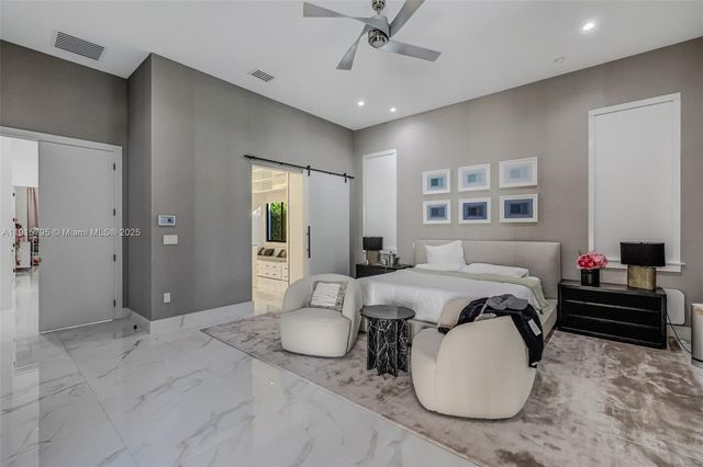 250 NW 129th Ave, Miami, FL 33182