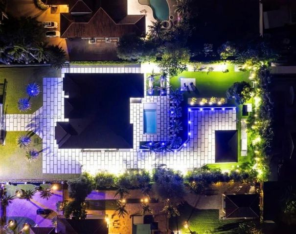 250 NW 129th Ave, Miami, FL 33182