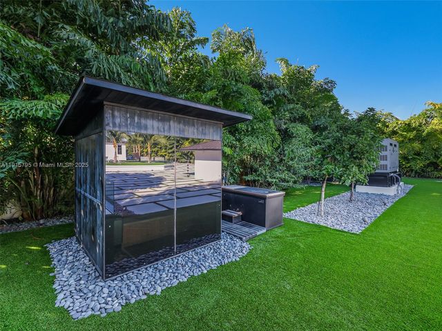 250 NW 129th Ave, Miami, FL 33182