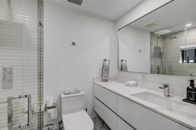 250 NW 129th Ave, Miami, FL 33182