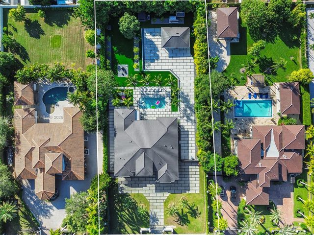 250 NW 129th Ave, Miami, FL 33182