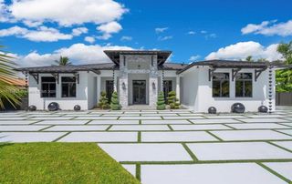 250 NW 129th Ave, Miami, FL 33182