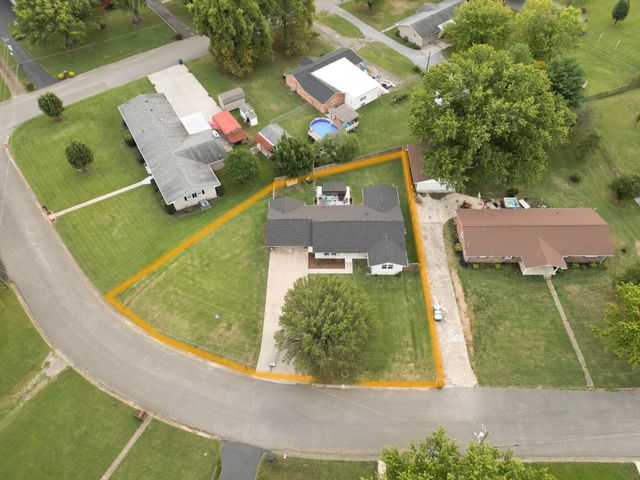 103 Rosewood Drive, Shelbyville, TN 37160