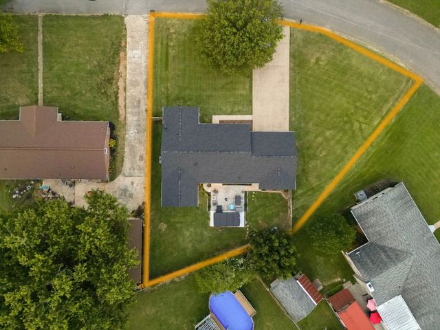 103 Rosewood Drive, Shelbyville, TN 37160