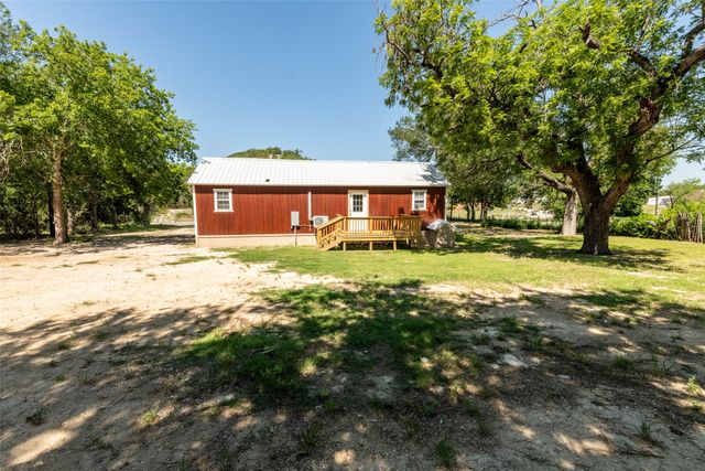 19170 FM 1602, Hico, TX 76457