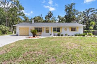 1611 NW 21st Street, Crystal River, FL 34428