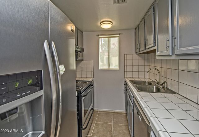 8510 N Central Avenue Unit 19, Phoenix, AZ 85020