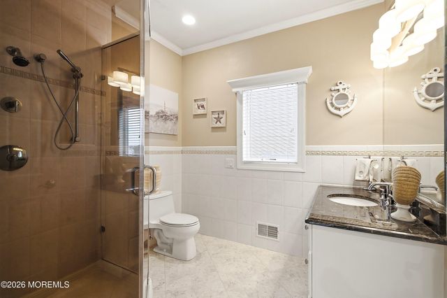 112 Grand View Drive, Toms River, NJ 08753
