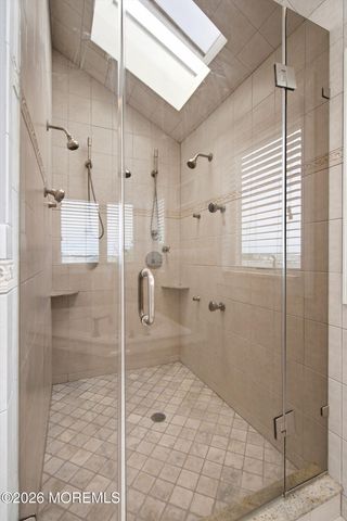 112 Grand View Drive, Toms River, NJ 08753