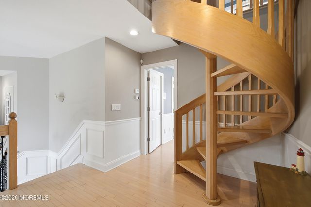112 Grand View Drive, Toms River, NJ 08753