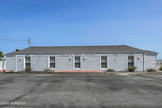 112 Grand View Drive, Toms River, NJ 08753