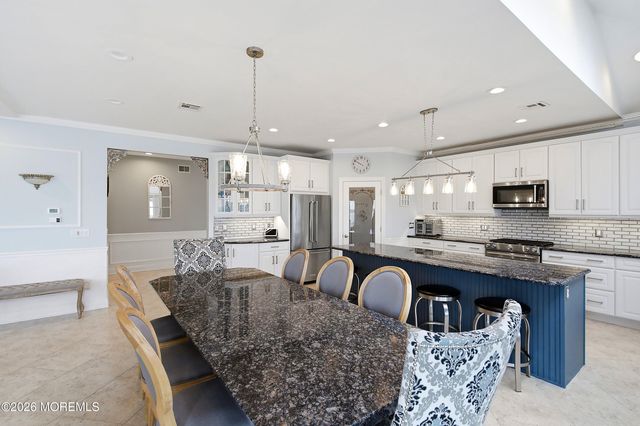 112 Grand View Drive, Toms River, NJ 08753