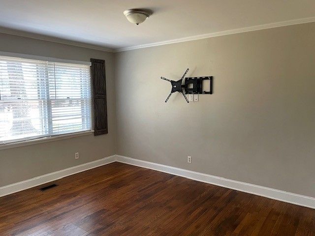 608 Bragg Cir, Tullahoma, TN 37388