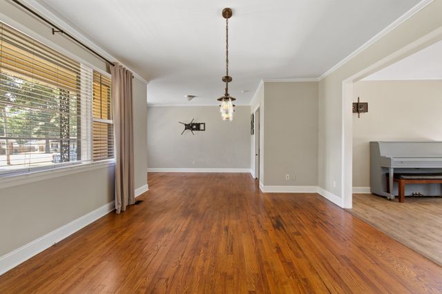 608 Bragg Cir, Tullahoma, TN 37388