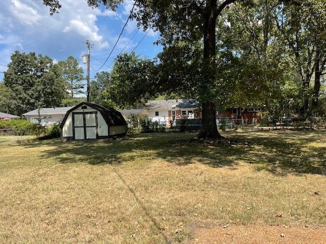 608 Bragg Cir, Tullahoma, TN 37388