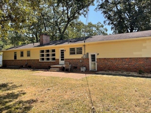 608 Bragg Cir, Tullahoma, TN 37388