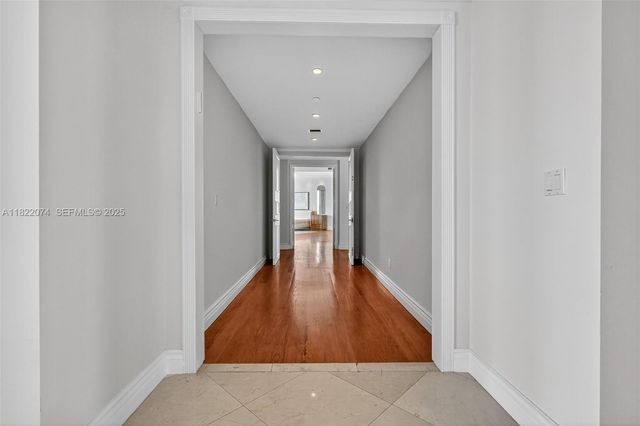20155 NE 38th Court 2201, Aventura, FL 33180
