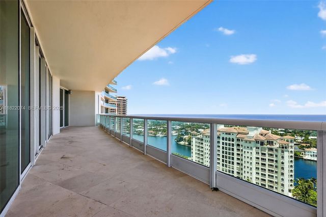 20155 NE 38th Court 2201, Aventura, FL 33180
