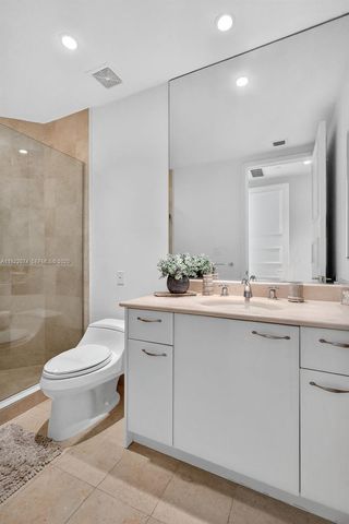 20155 NE 38th Court 2201, Aventura, FL 33180