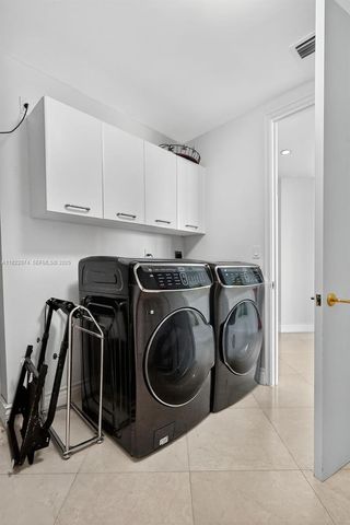20155 NE 38th Court 2201, Aventura, FL 33180